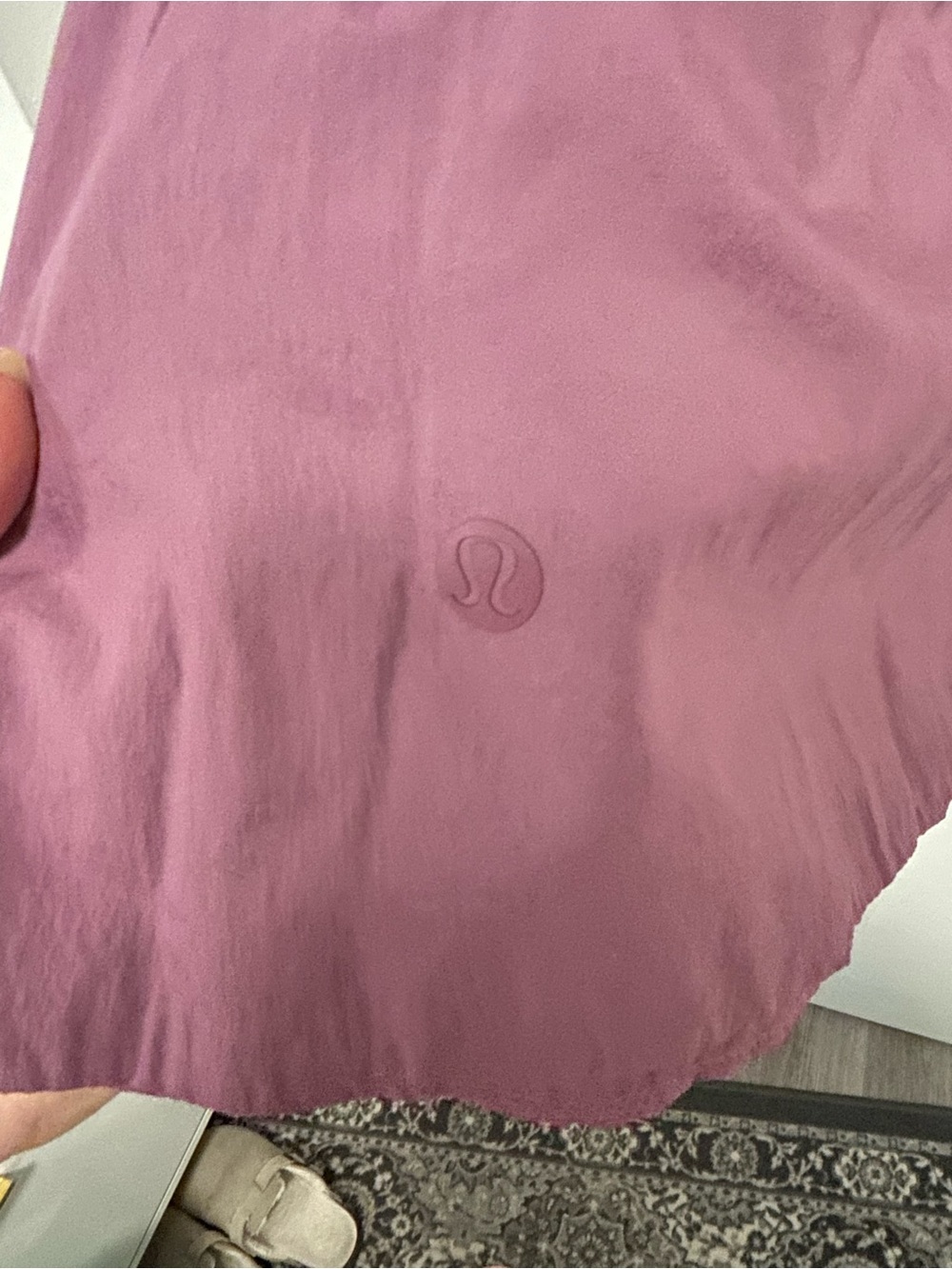 Lightweight Hooded Flowy Jacket in Mauve Lululemon - Picture 5 of 5